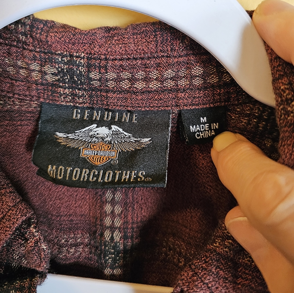 HD womans flannel top